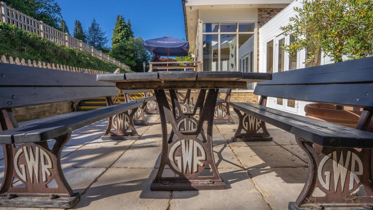 Harper'S Steakhouse With Rooms, Haslemere Exterior foto