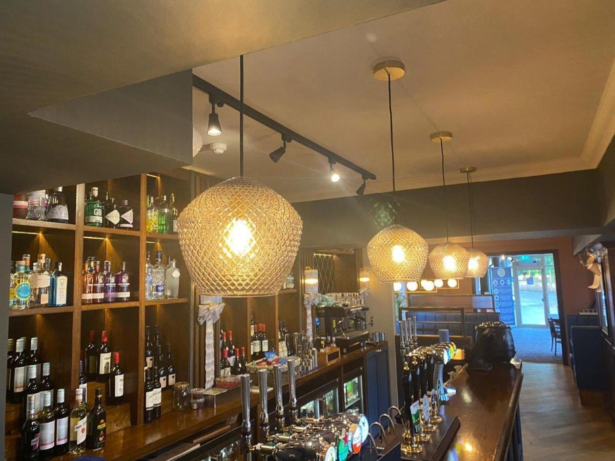 Harper'S Steakhouse With Rooms, Haslemere Exterior foto